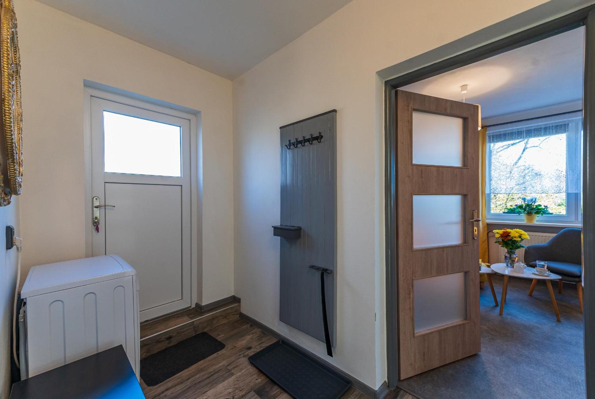 Ubytovani Na Samote - Apartman U Tesaru Komarice エクステリア 写真