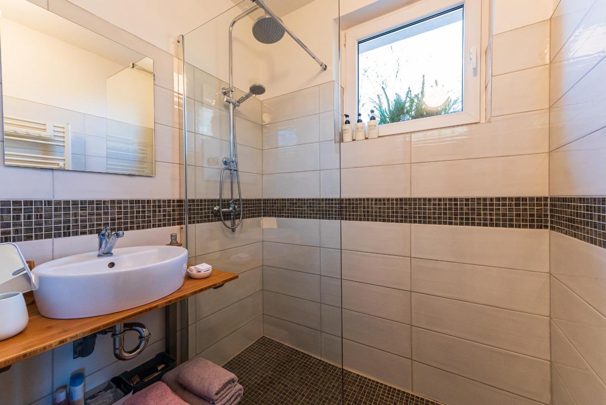 Ubytovani Na Samote - Apartman U Tesaru Komarice エクステリア 写真